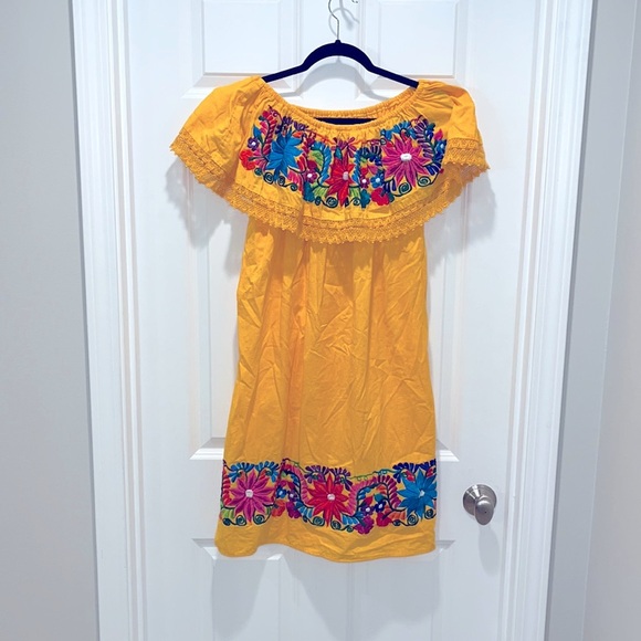 Margarita Off The Shoulder CATALINA Yellow Embroidered floral Dress grande L - Picture 1 of 5